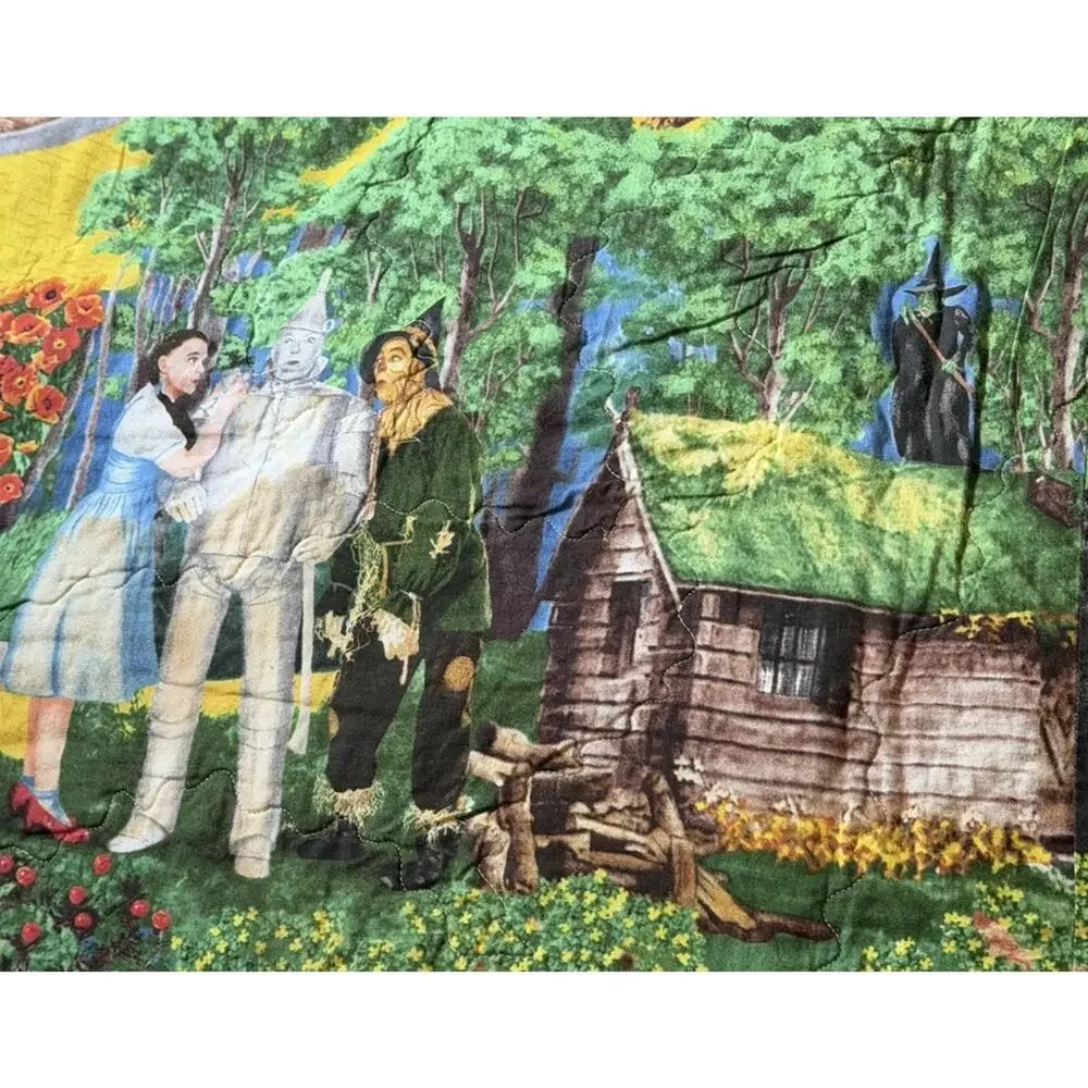 Handmade Wizard of Oz Throw Quilt EUC 63” x 60” REVERSIBLE 3727/20